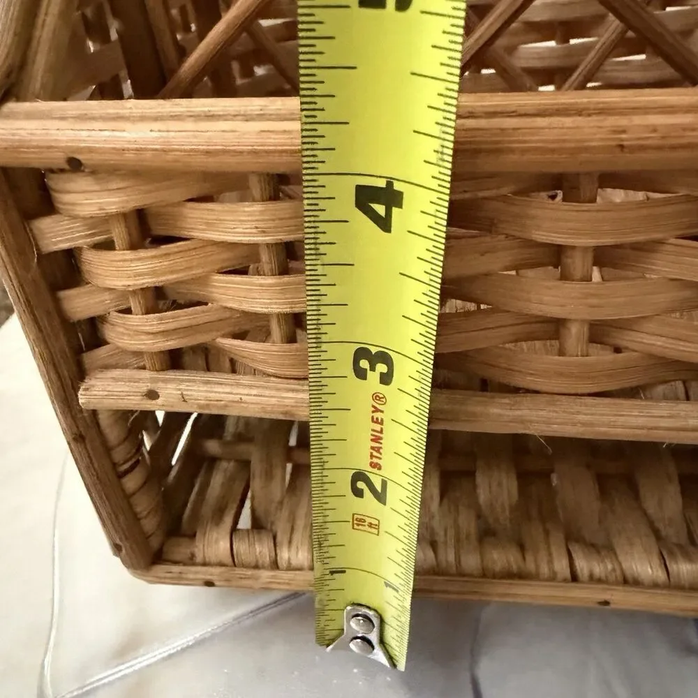 Vintage Wicker Rattan Divided Storage Basket Organizer Mail Utensil Holder 11”